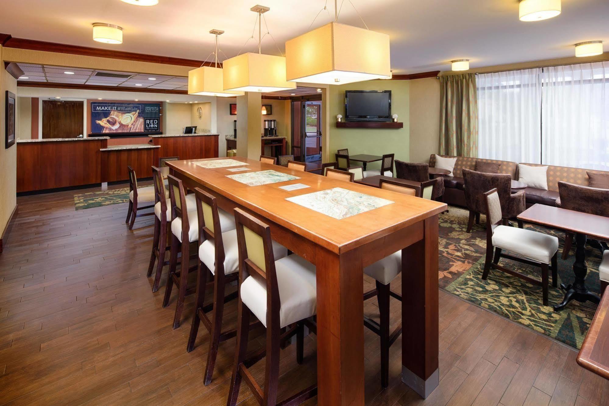 Motel 6 Fayetteville - I-95 Zewnętrze zdjęcie